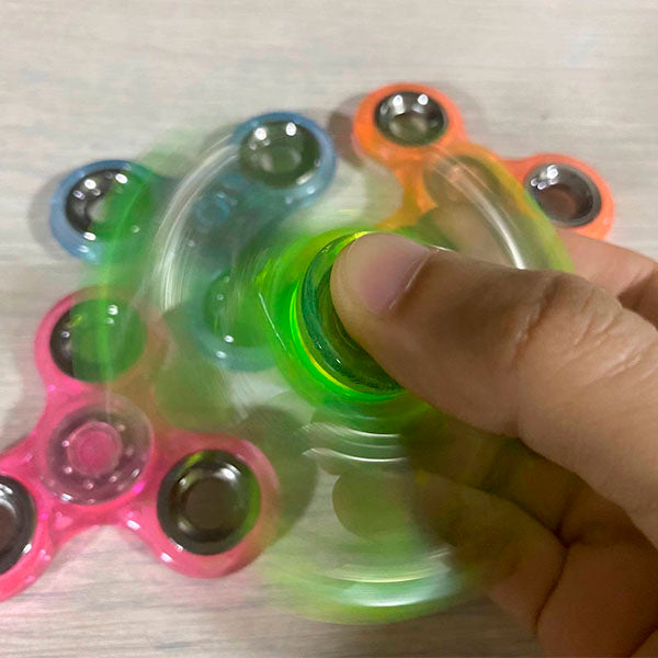 Fidget Spinner Brilla en la Oscuridad (Set de 6 pzas.)